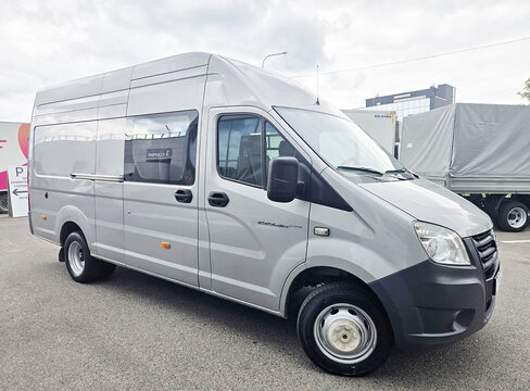 Газель Next A32R32 (7 мест)