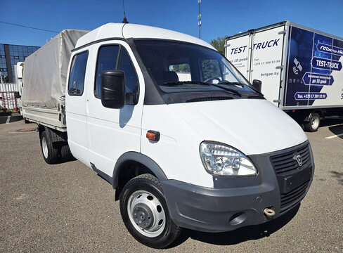 Бортовой GAZ 330232 с дубль-кабиной